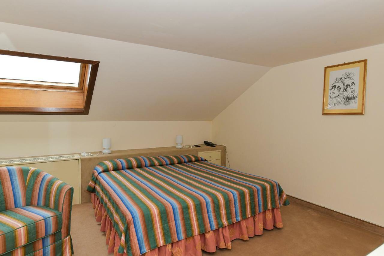 לידו די ג'סולו Hotel Elite מראה חיצוני תמונה